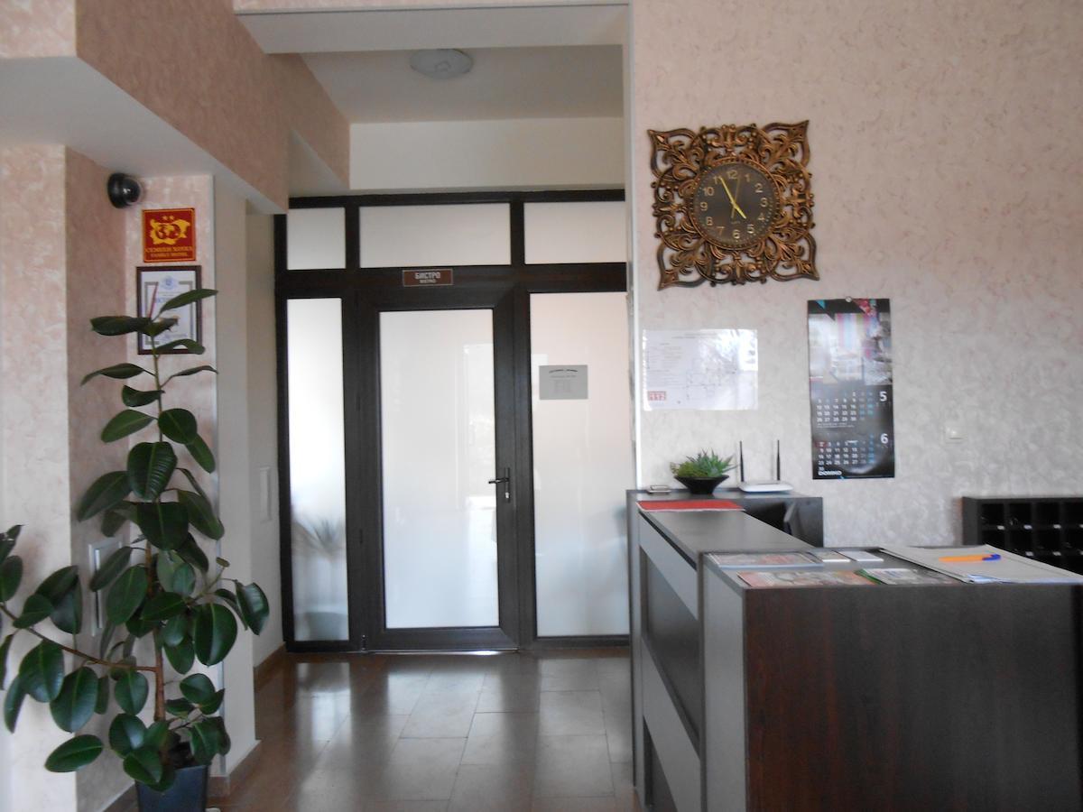 Hotel Enchevi Кирково Экстерьер фото