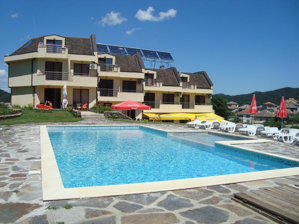 Hotel Enchevi Кирково Экстерьер фото