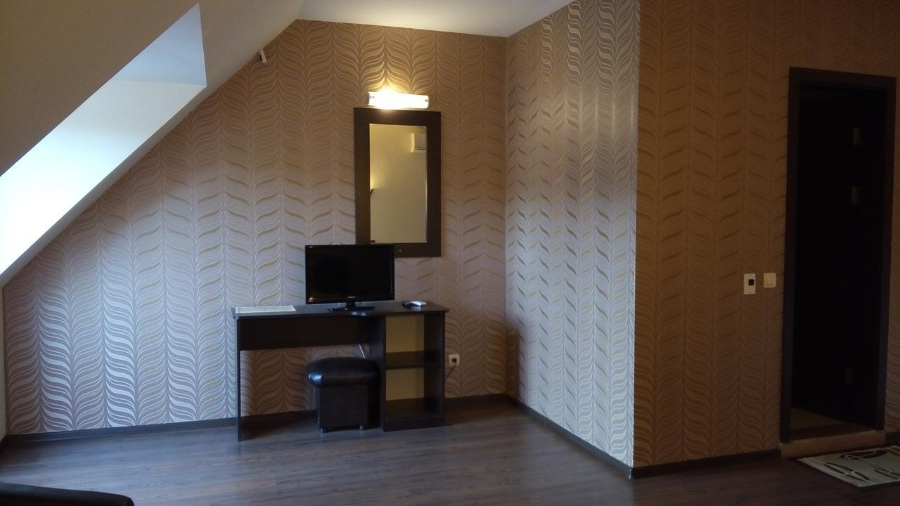 Hotel Enchevi Кирково Экстерьер фото