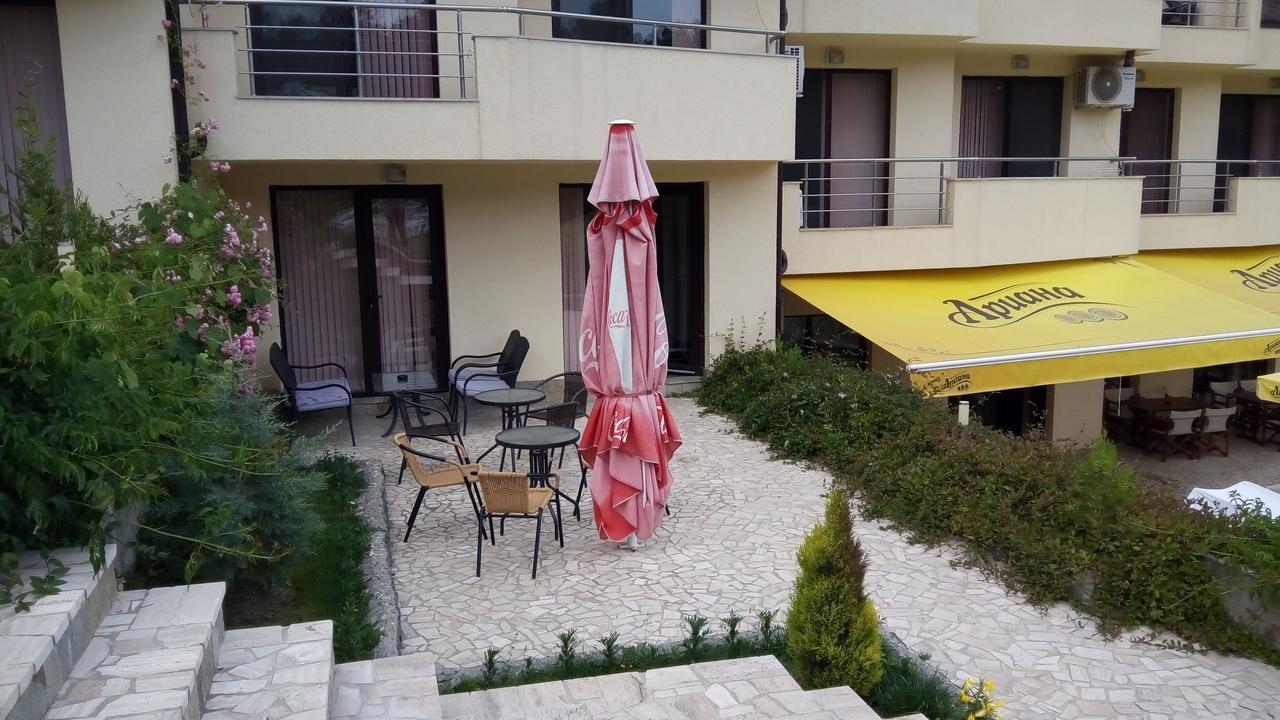 Hotel Enchevi Кирково Экстерьер фото