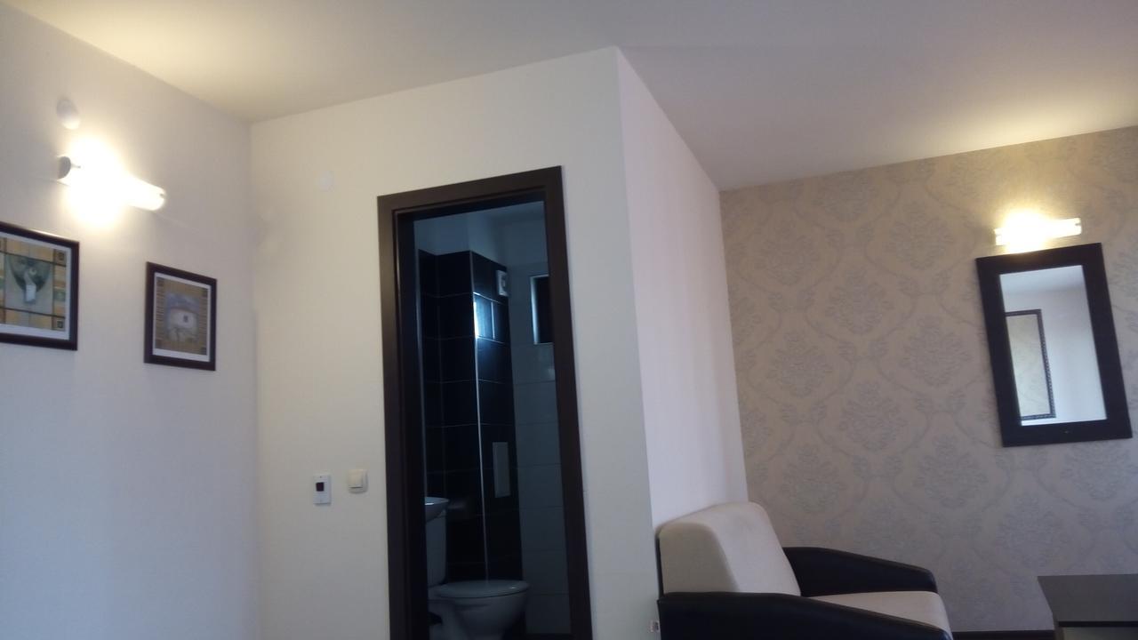 Hotel Enchevi Кирково Экстерьер фото